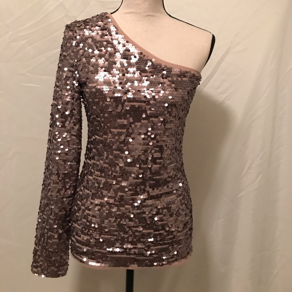 BCBG MAXAZRIA Mellie One Shoulder Sequin Top